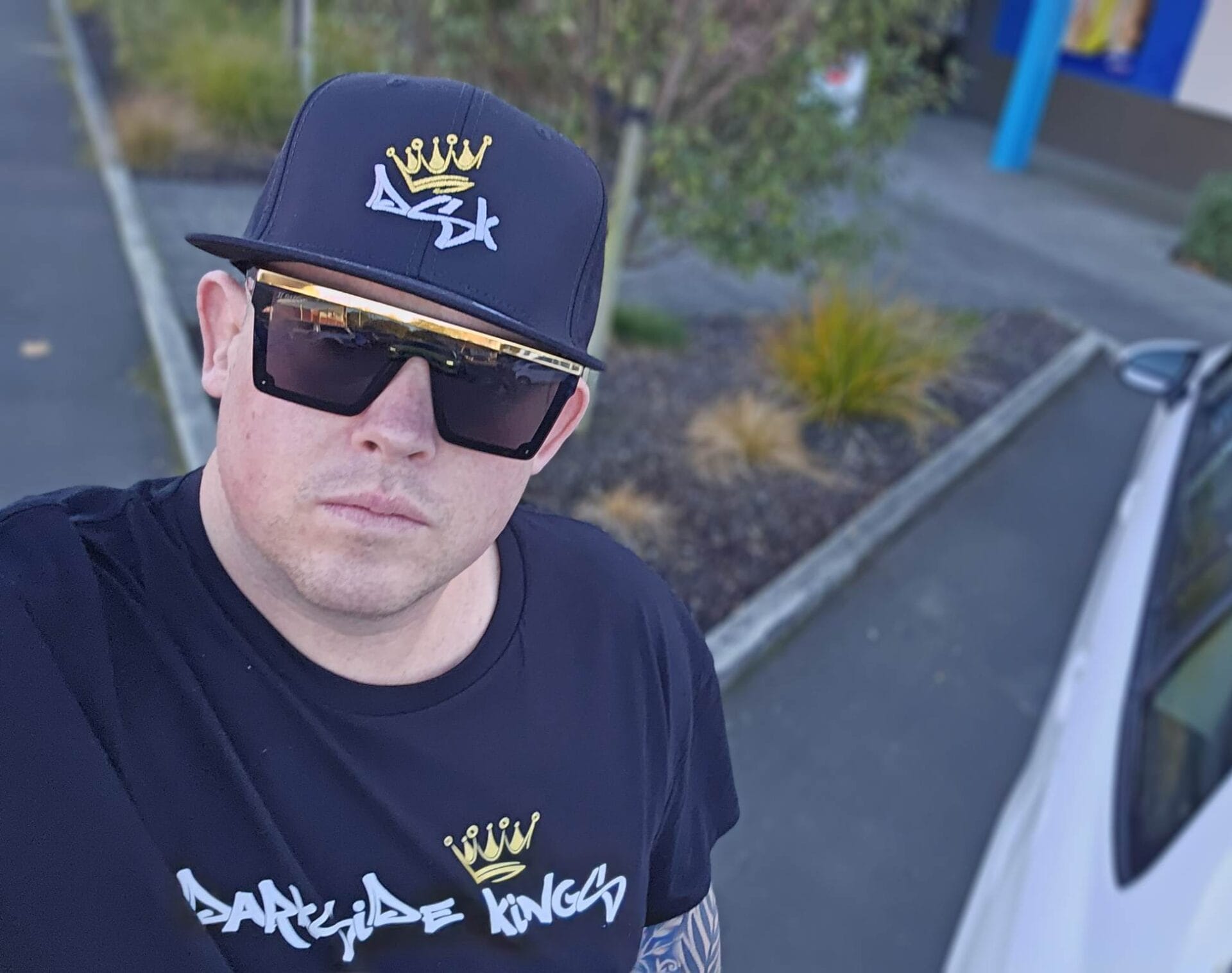 Black Flat Brim Snapback Hat - Image 1